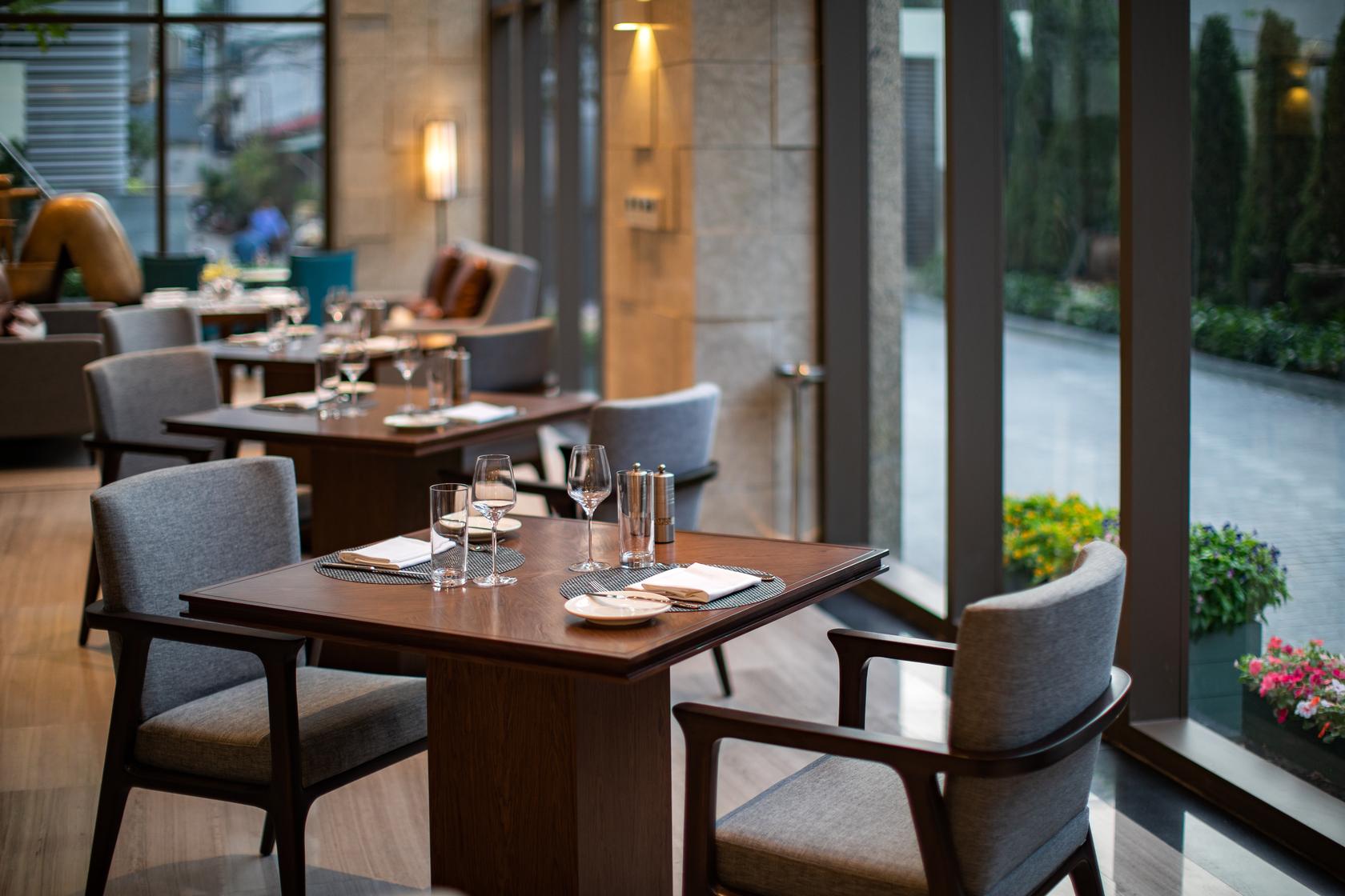 Oakwood Hotel