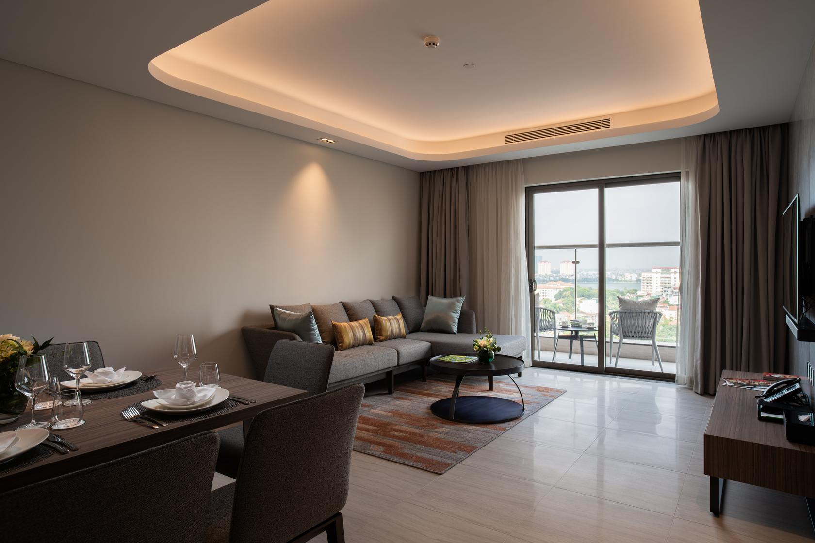 Hotel Oakwood 5*