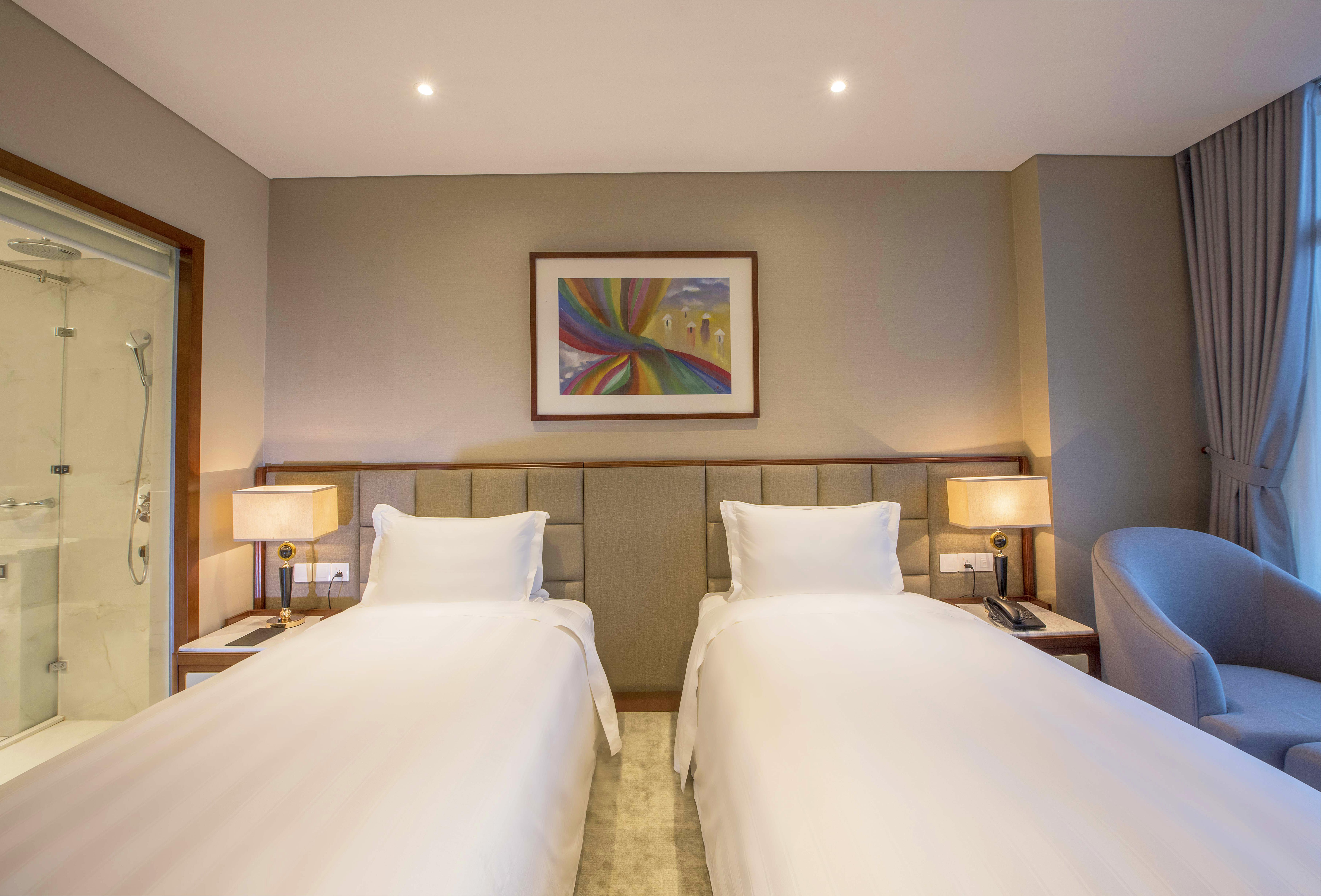 Wyndham Garden Hotel
