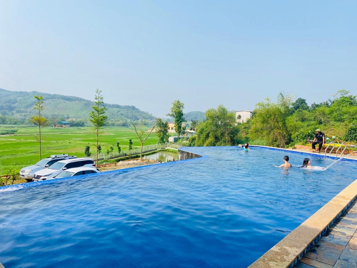 Villa Rubic Ba Vi - Venuestay *