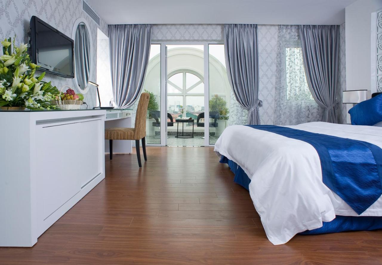 Hotel Victor Gallery &