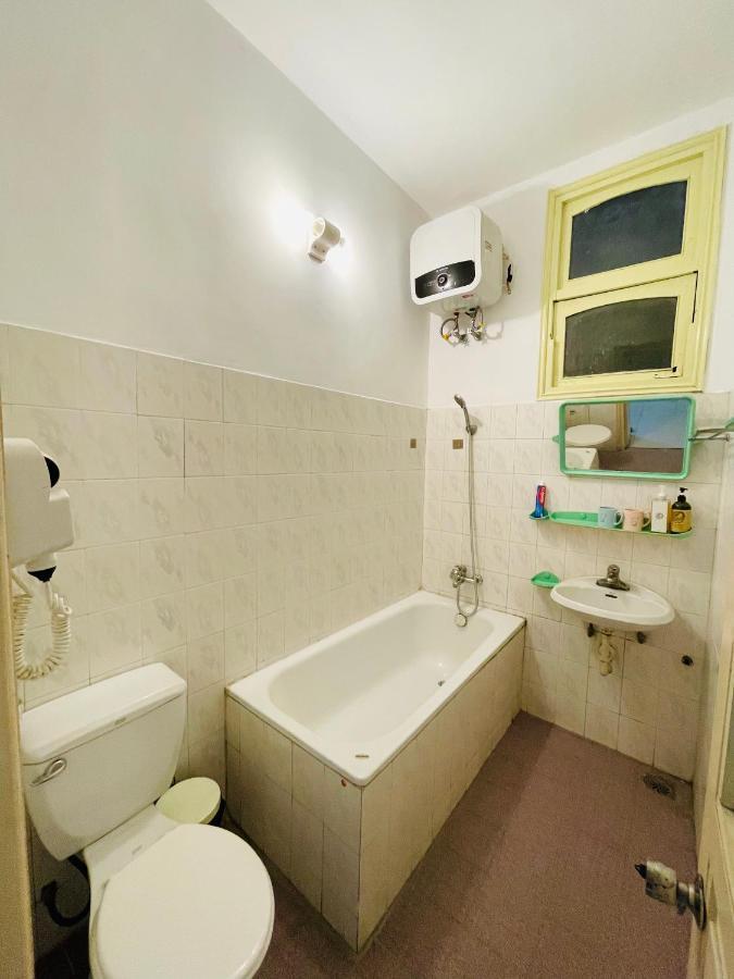 Chu Nhat Cafe & Homestay - So 1 Ngach 38 Ngo 5 Tu Hoa, Tay Ho - Co So 2 Hanoi