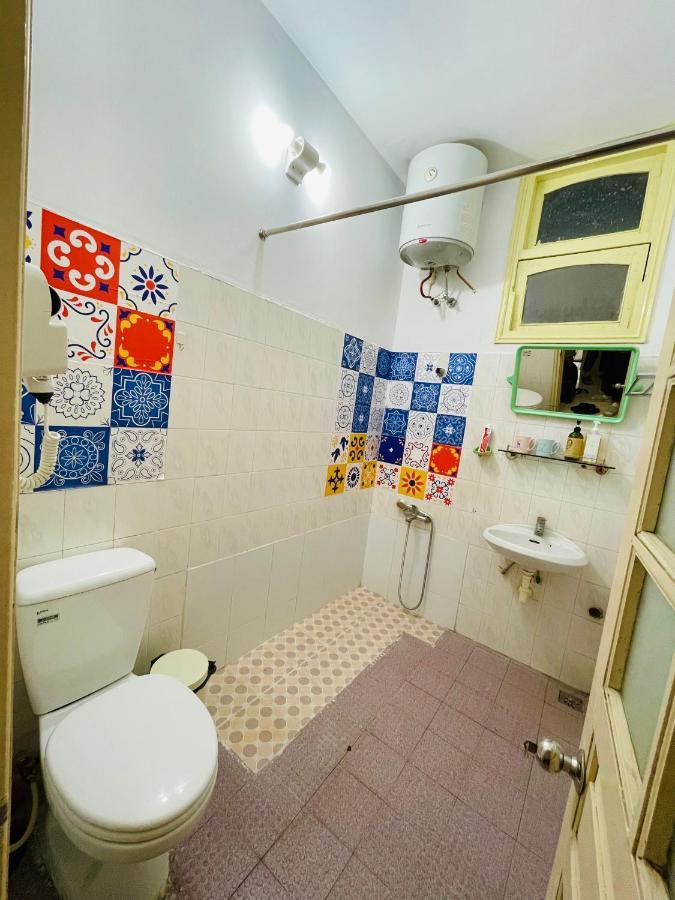 Chu Nhat Cafe & Homestay - So 1 Ngach 38 Ngo 5 Tu Hoa, Tay Ho - Co So 2 *