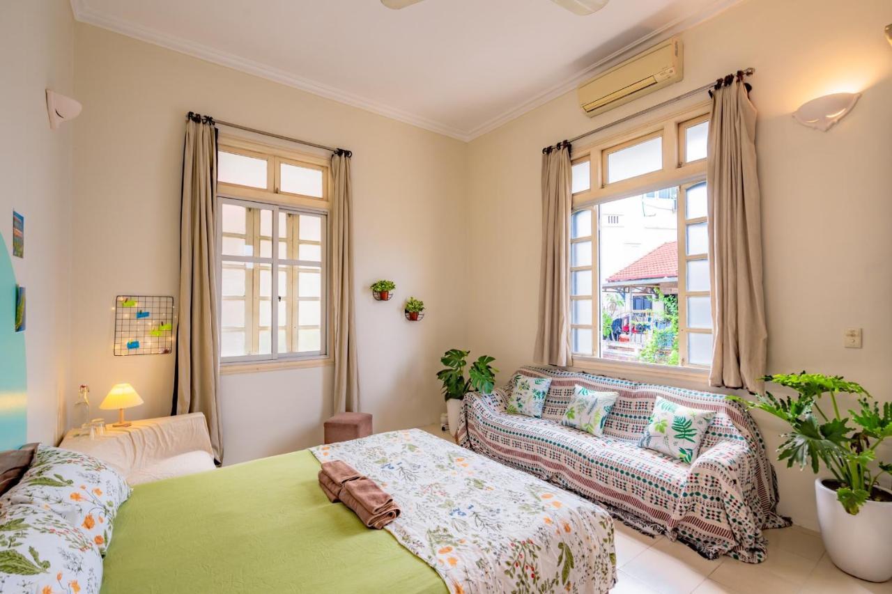Chu Nhat Cafe & Homestay - So 1 Ngach 38 Ngo 5 Tu Hoa, Tay Ho - Co So 2 Frühstückspension *