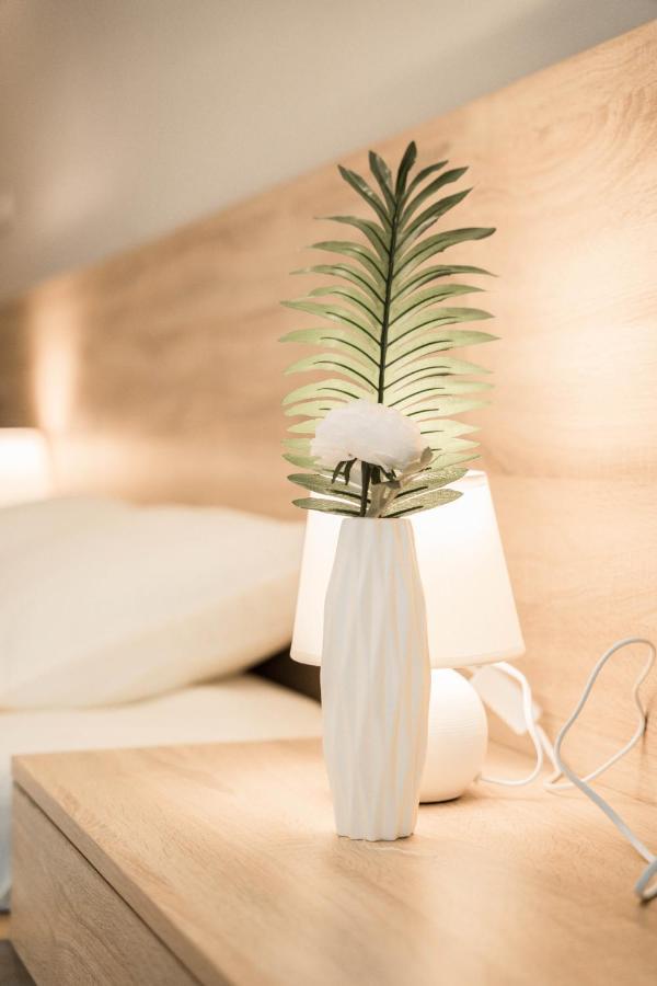 Aimee House - Xuan Dieu Apartment *
