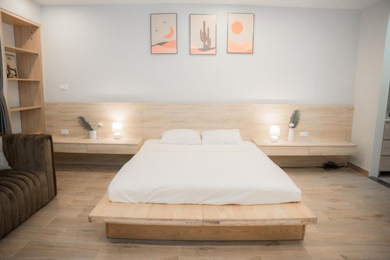 Aimee House - Xuan Dieu Apartment Hanoi