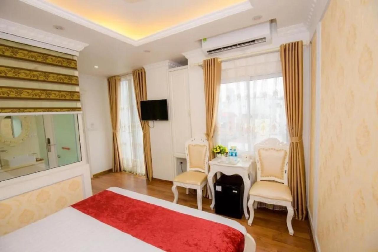 Cristina Boutique Hotel 3*