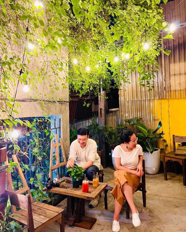Chu Nhat Cafe & - 12 Ngo 41 Duong Lang - Co So 1 Hostel Hanoi