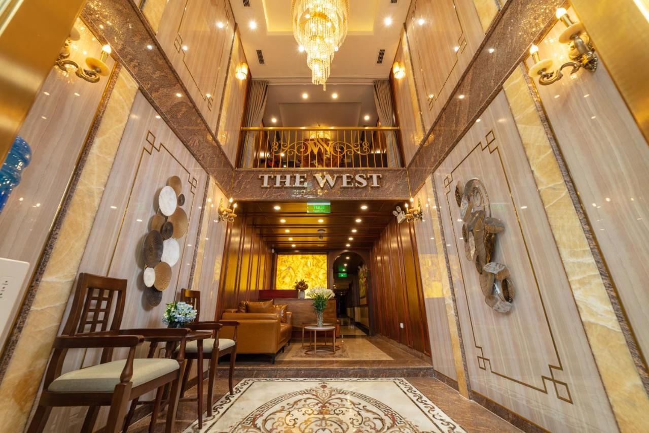 Hotel The West & 3*
