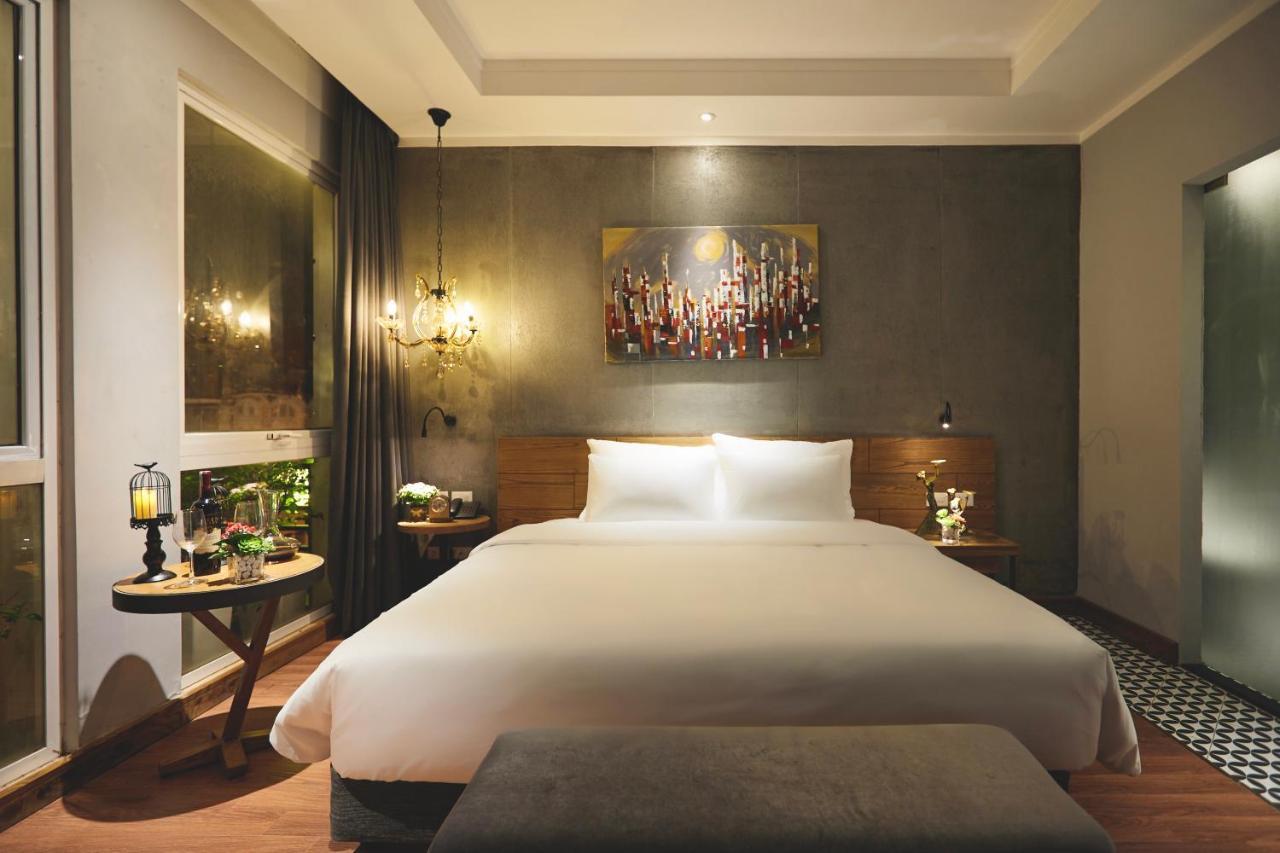 Hotel Calido