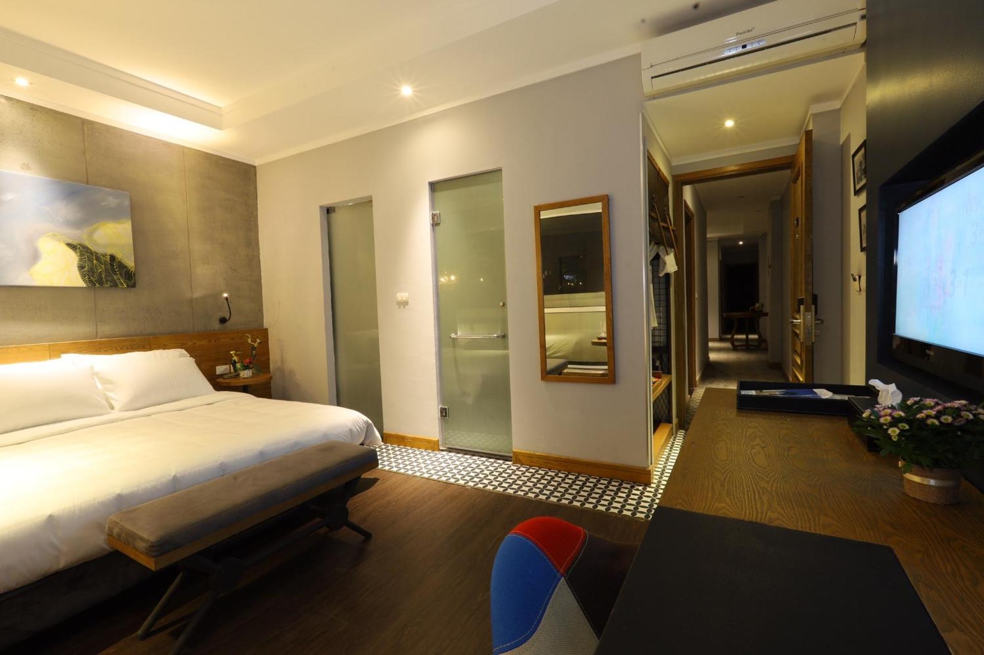 Hotel Calido
