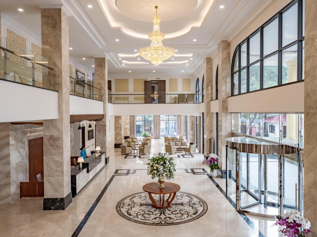 Foreign Relations Hotel