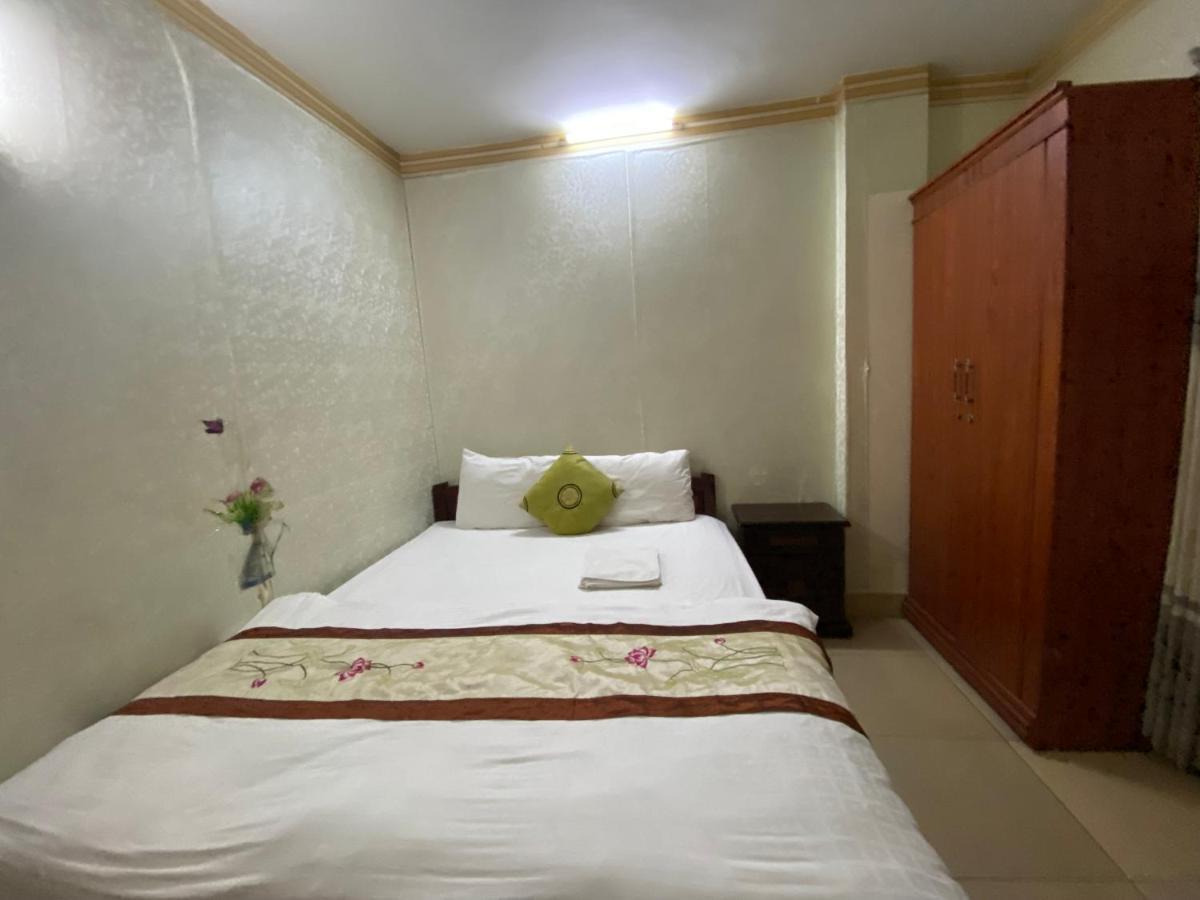 Sophie Hotel *