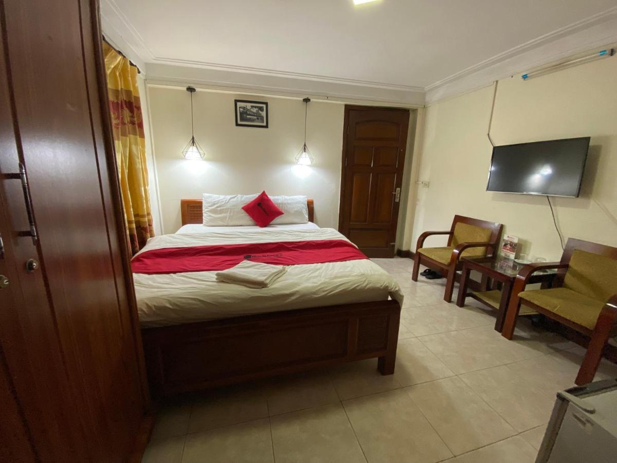Sophie Hotel *