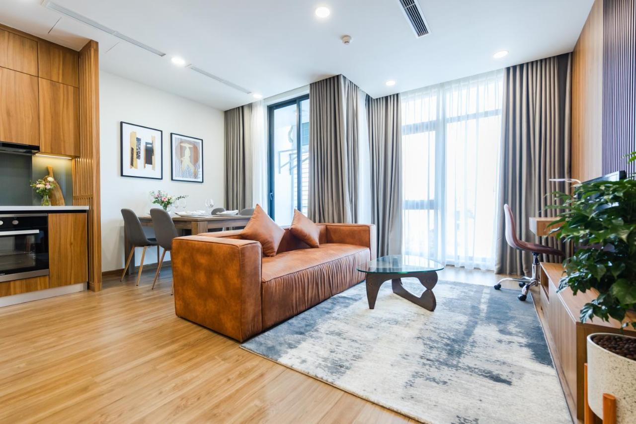 Five Star Westlake 1st-4th Floors & Serviced 5* Hanoi