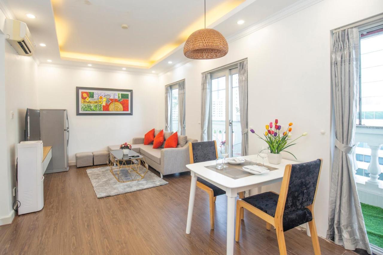 Sumitomo Tower-1 Bed &