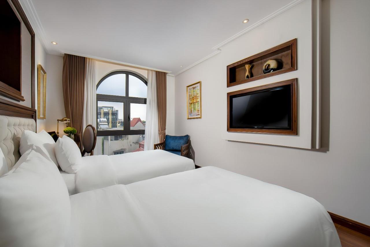 The Q Hotel