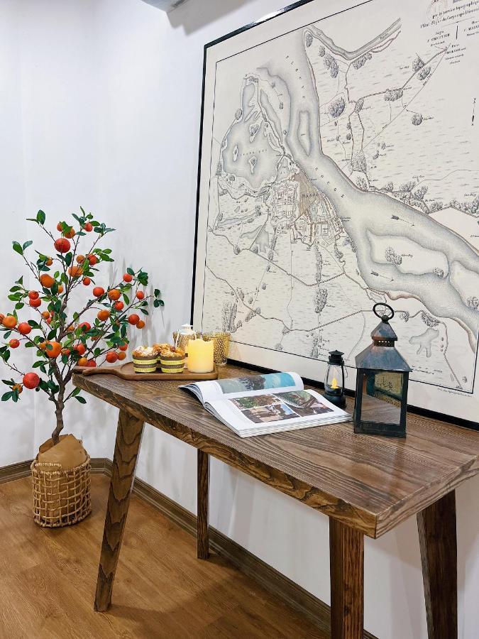 Studio In Night Market - Delapong Homestay Hang Ngang Hanoi