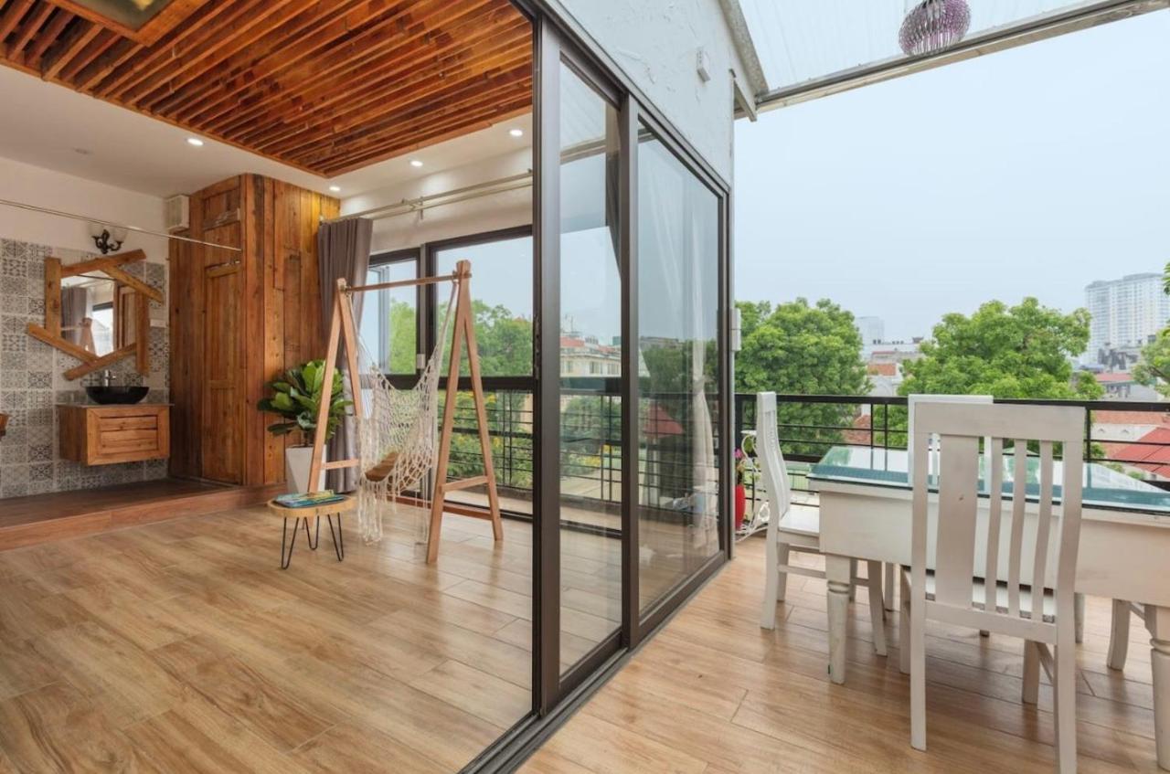 Apartment Tropical Theme Studio - Centrally Located - City View