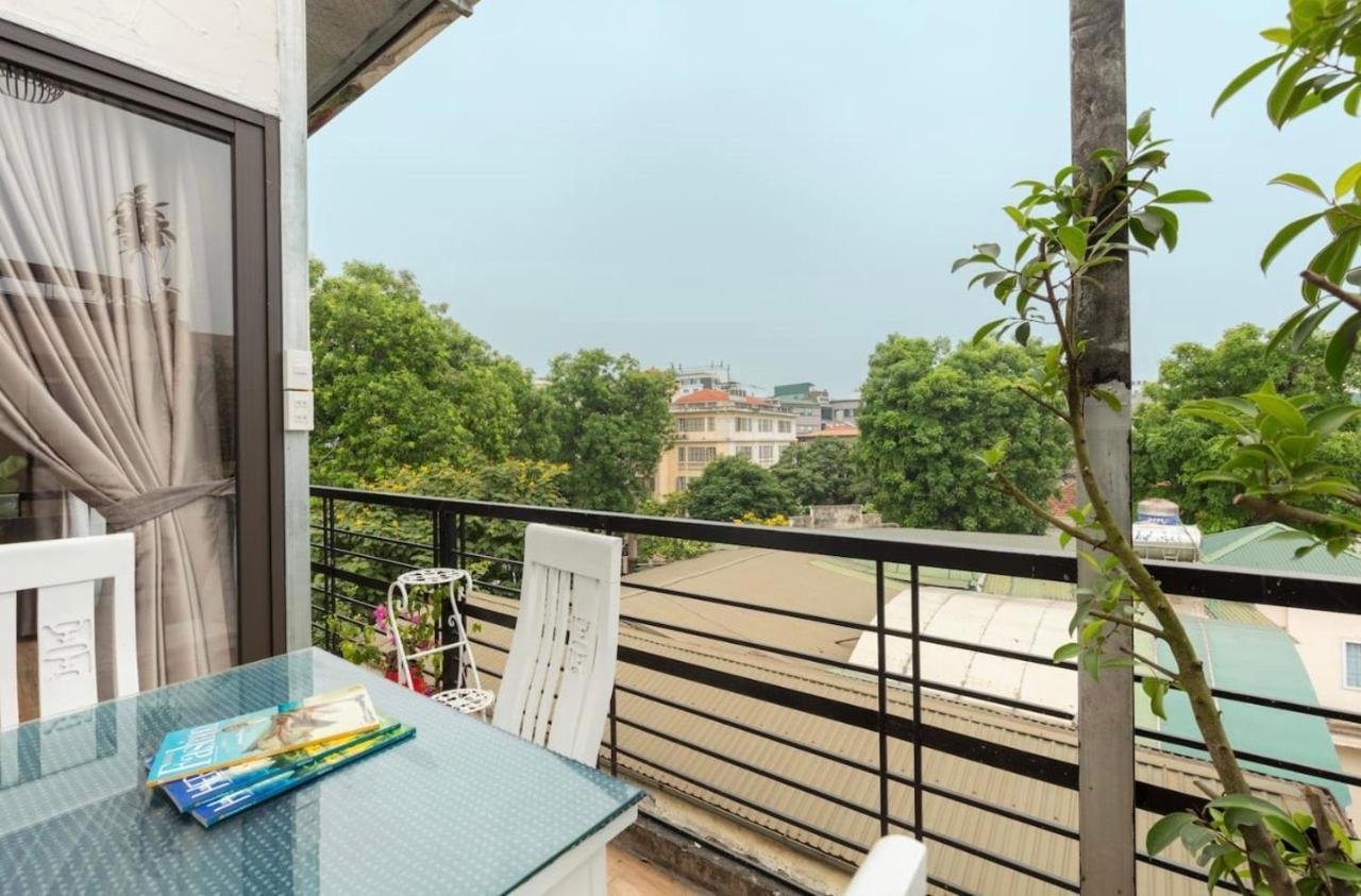 Tropical Theme Studio - Centrally Located - City View *
