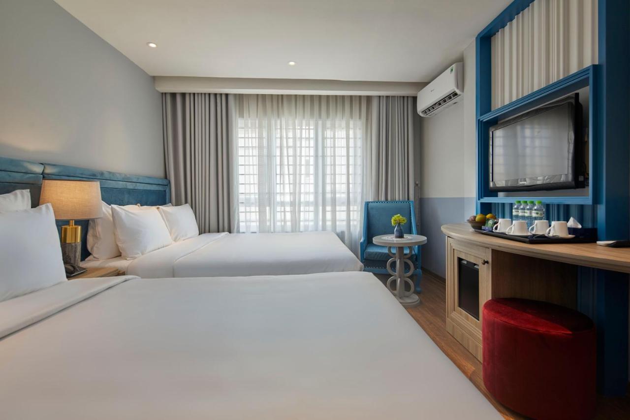 Hotel Flora 4*