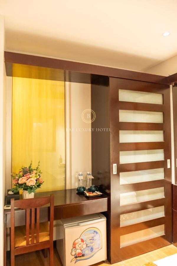 Hotel Bay Luxury & - No 9 Nguyen Truong To, Ha Noi 3*