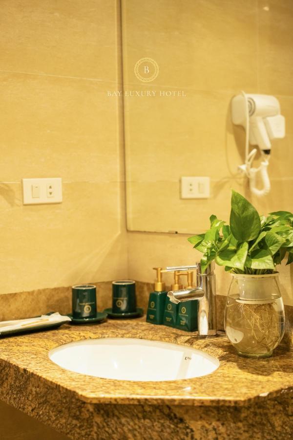 Bay Luxury & - No 9 Nguyen Truong To, Ha Noi Hotel