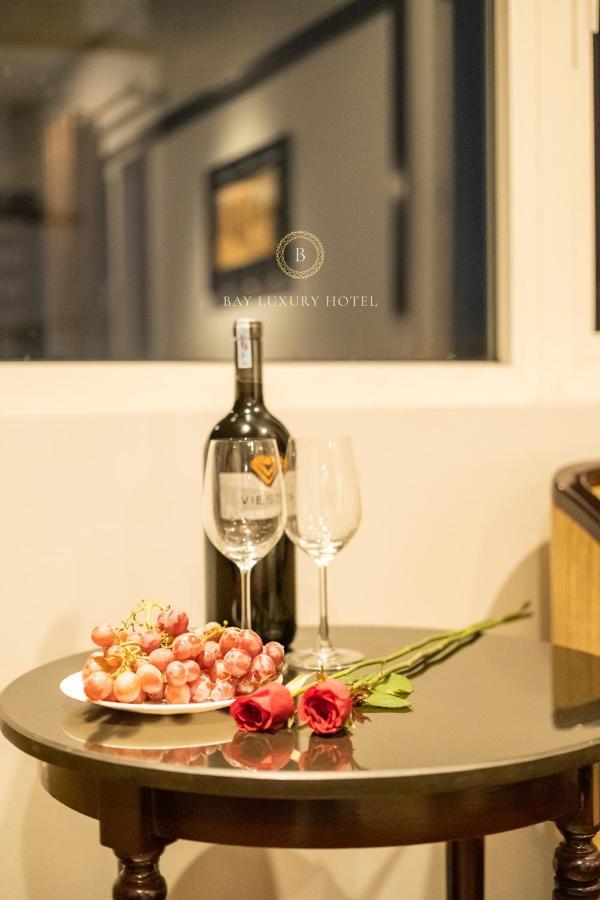 Hotel Bay Luxury & - No 9 Nguyen Truong To, Ha Noi 3*