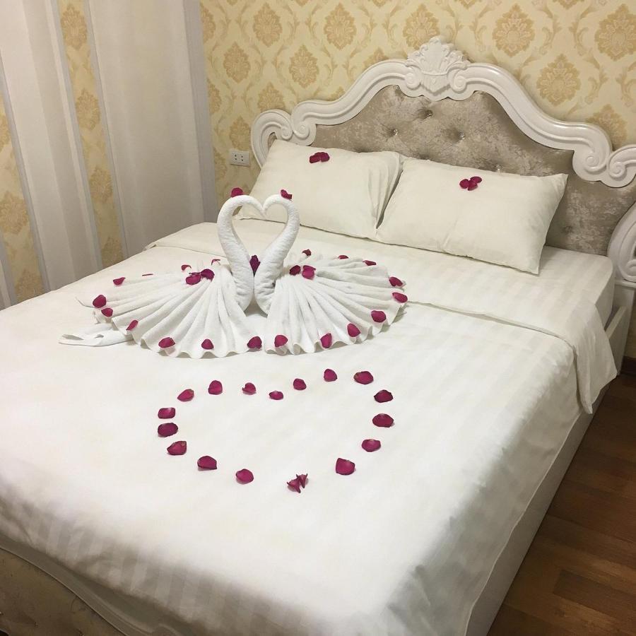 Cristina Boutique Hanoi