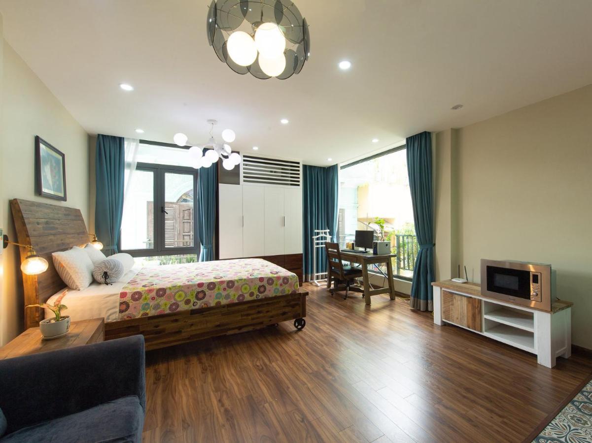 Auntie Lien's Hotel