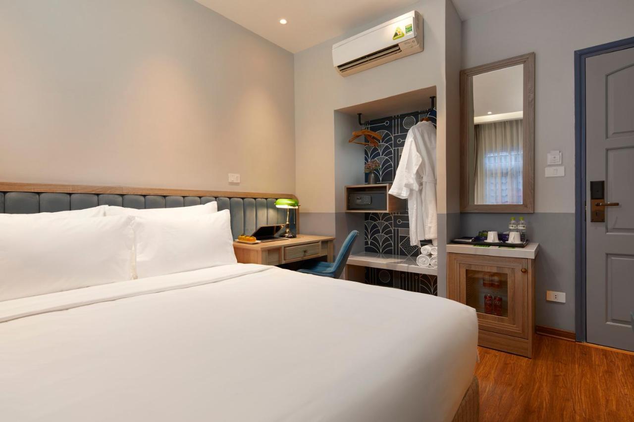 Hotel Flora 4*