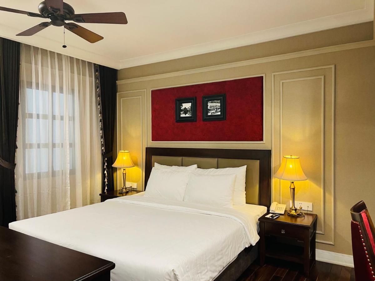 Hotel Du Monde 4*