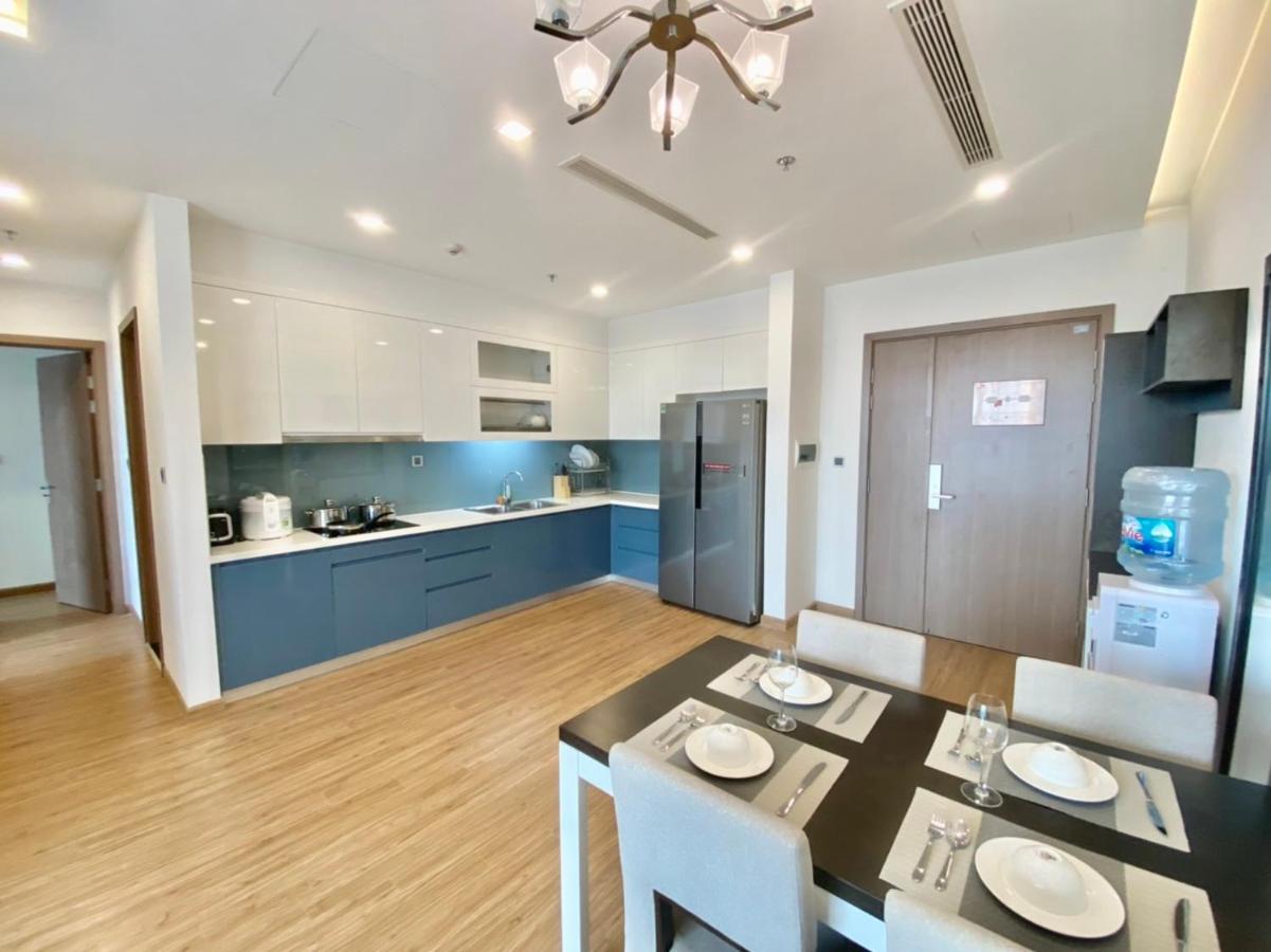 Apartment Hana Housing - Vinhomes Metropolis *