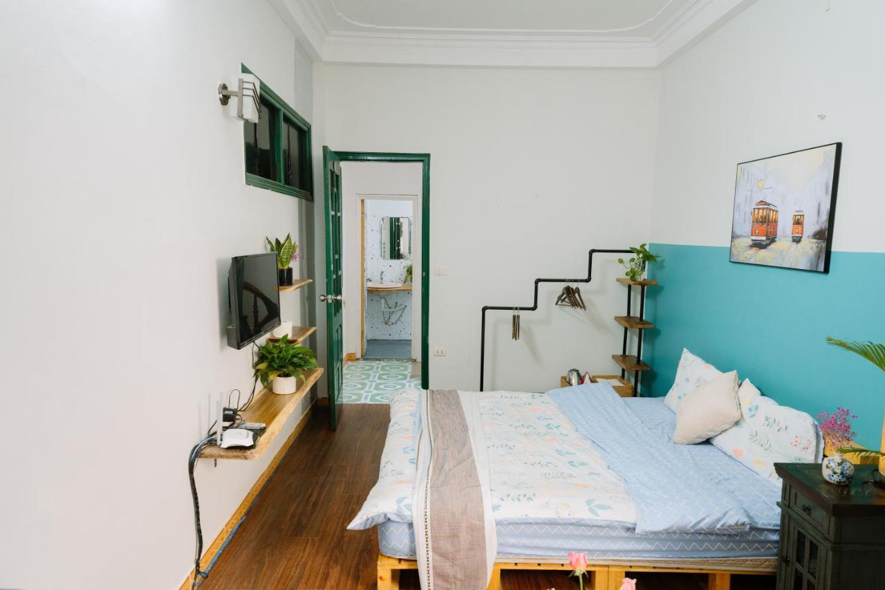 Homestay Hola House