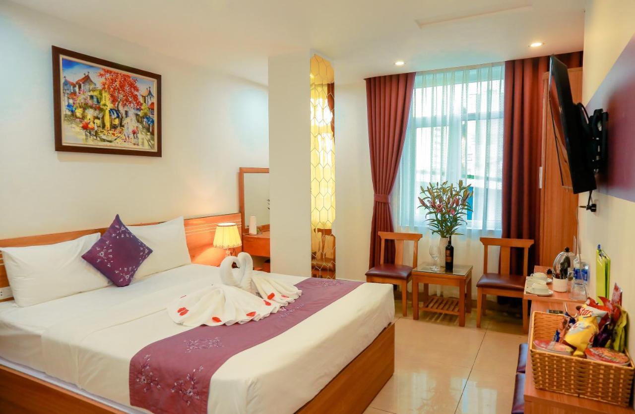Aloha Khách sạn 2*