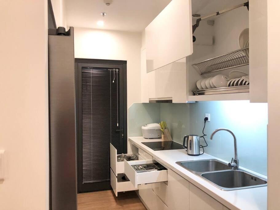 Luxury Condotel Vinhomes Skylake Keangnam - Netflix Free *