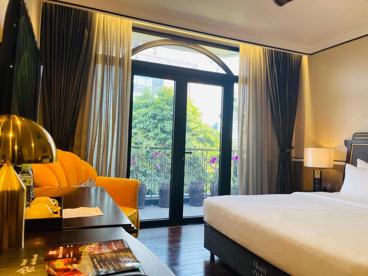 Du Monde Art Hanoi