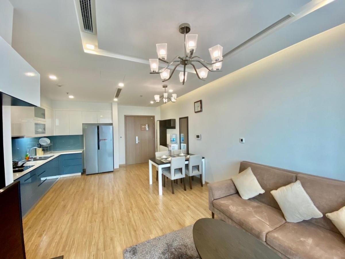 Apartment Hana Housing - Vinhomes Metropolis Hanoi