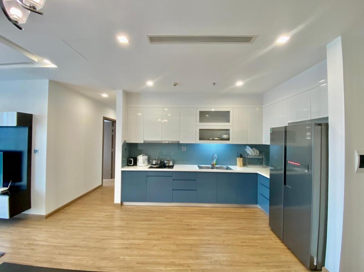 Hana Housing - Vinhomes Metropolis Apartment *