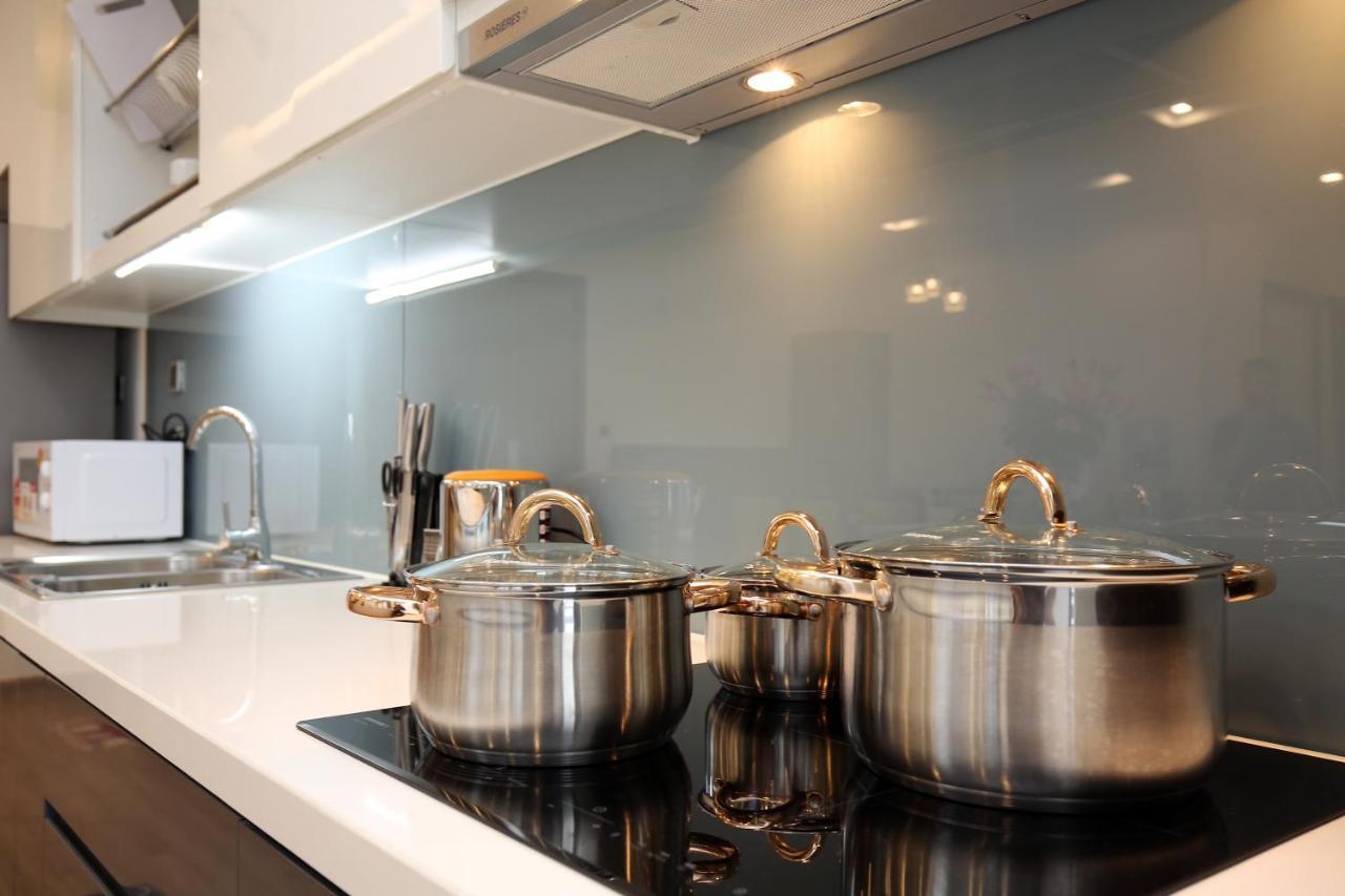 Investland- Vinhomes Metropolis One, Two, Three, Four Bedrooms