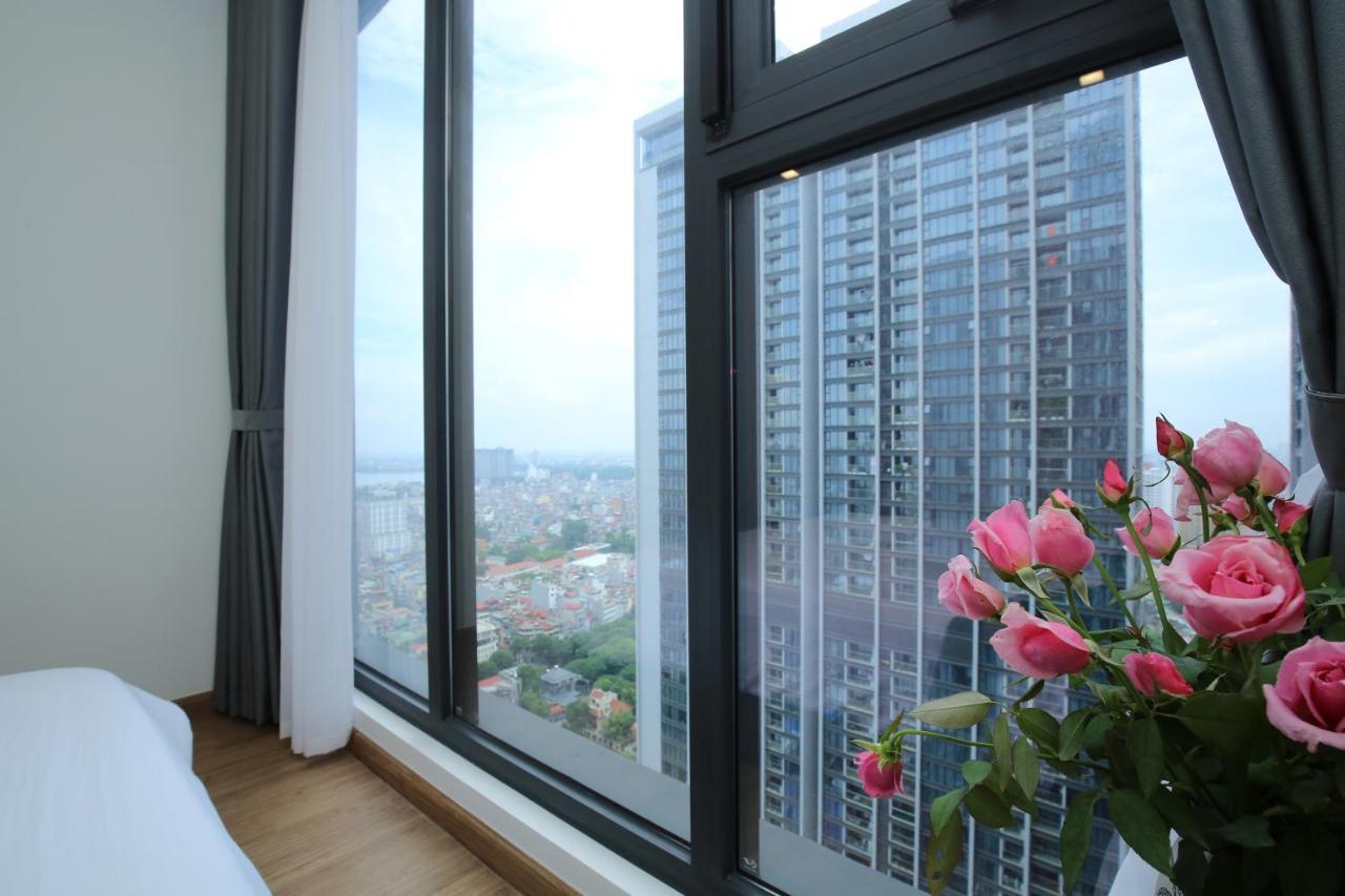 Investland- Vinhomes Metropolis One, Two, Three, Four Bedrooms Hanoi