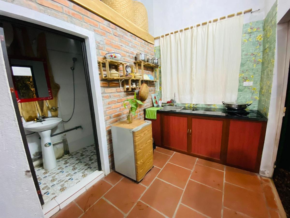 Elephant House - Duong Lam Homestay Hanoi