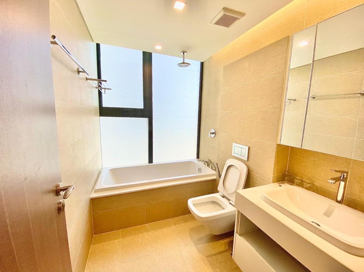 Hana Housing - Vinhomes Metropolis * Hanoi