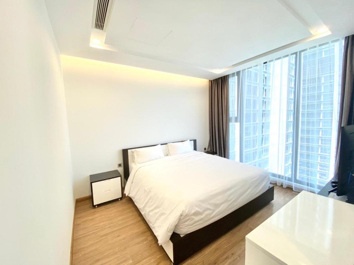 Hana Housing - Vinhomes Metropolis Apartment Hanoi