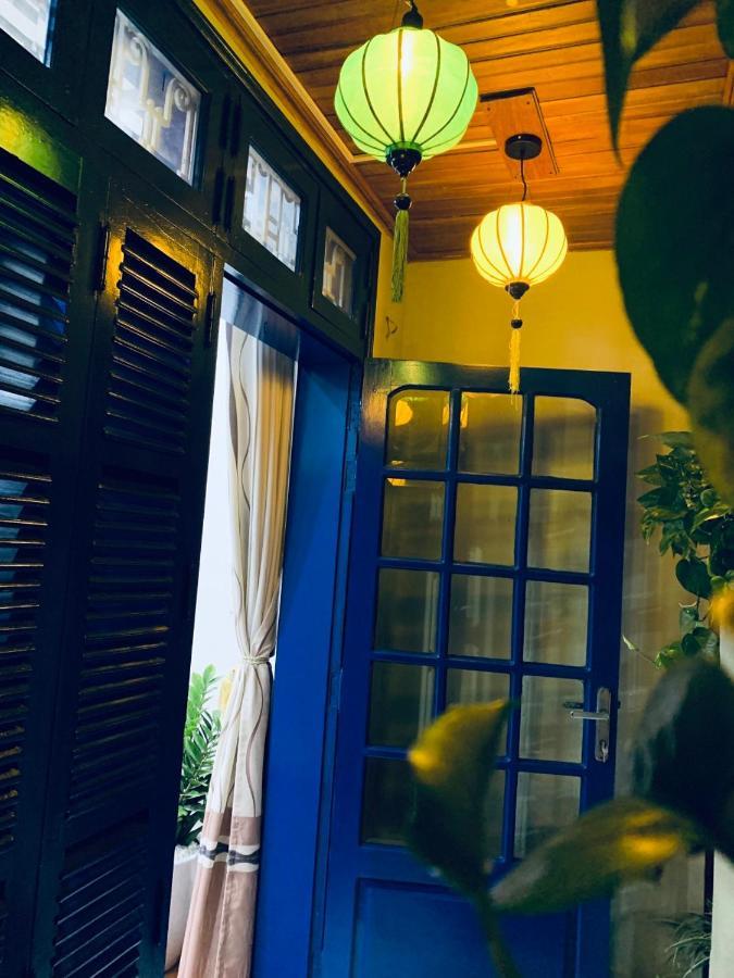 Sunny * Hanoi