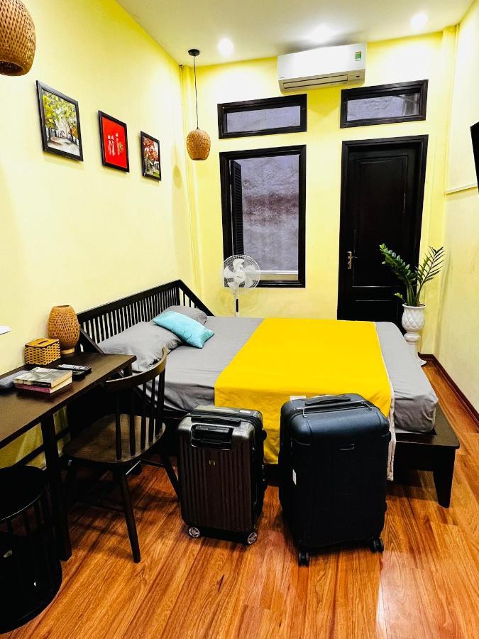 Rosy Old Quarter Homestay * Hanoi