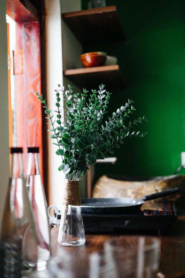 Studio In Beer Street - Delapong Homestay Ta Hien Hanoi