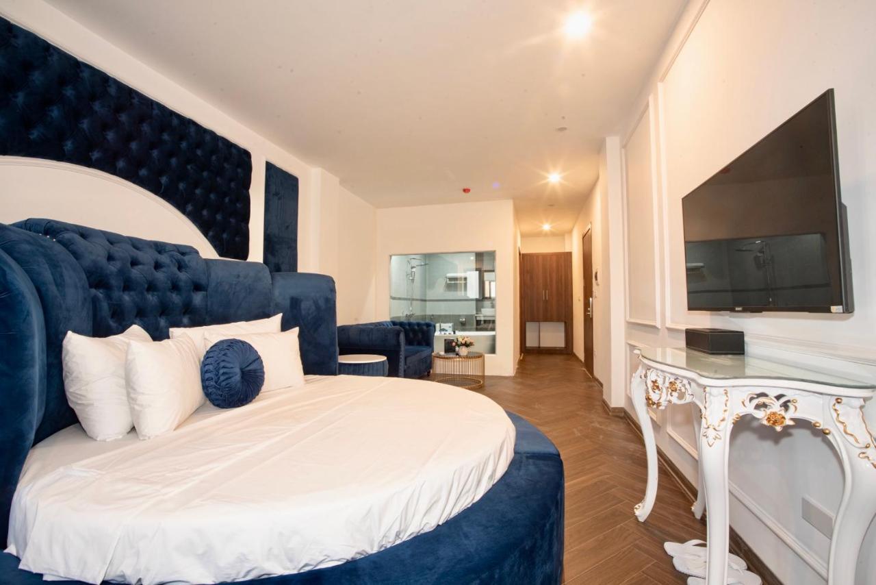 Royal Hotel 3*