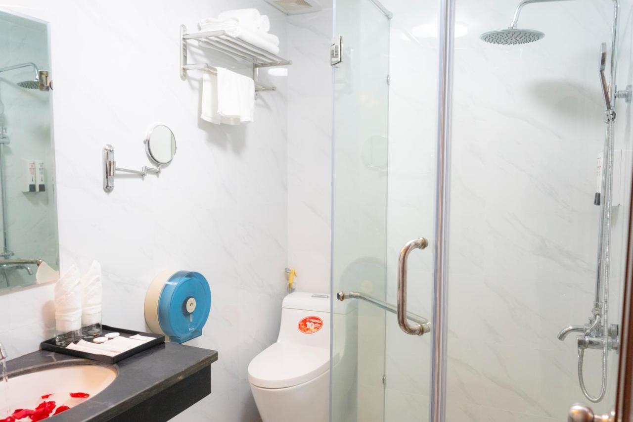 Hotel Moon Cau Giay