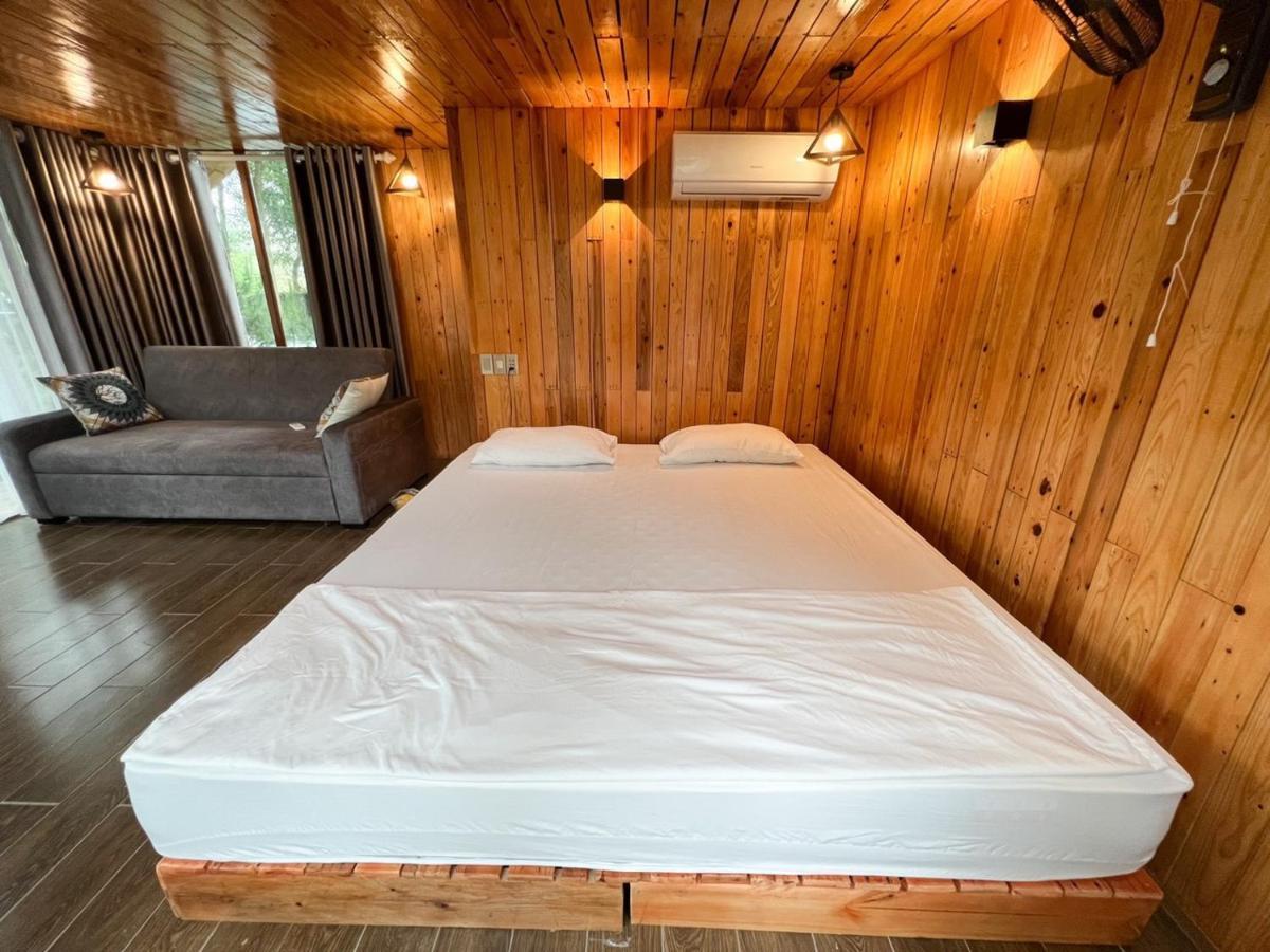 Moon Soc Son - Venuestay Villa *
